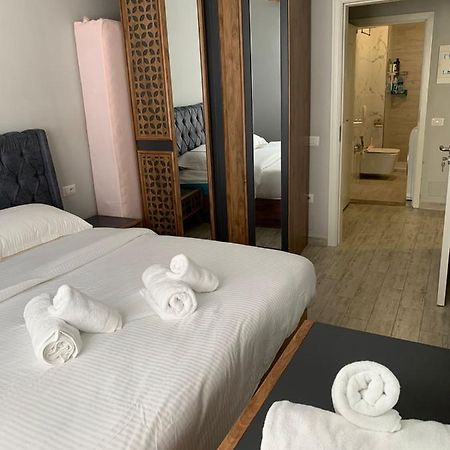Lovely Apartment Тирана Экстерьер фото