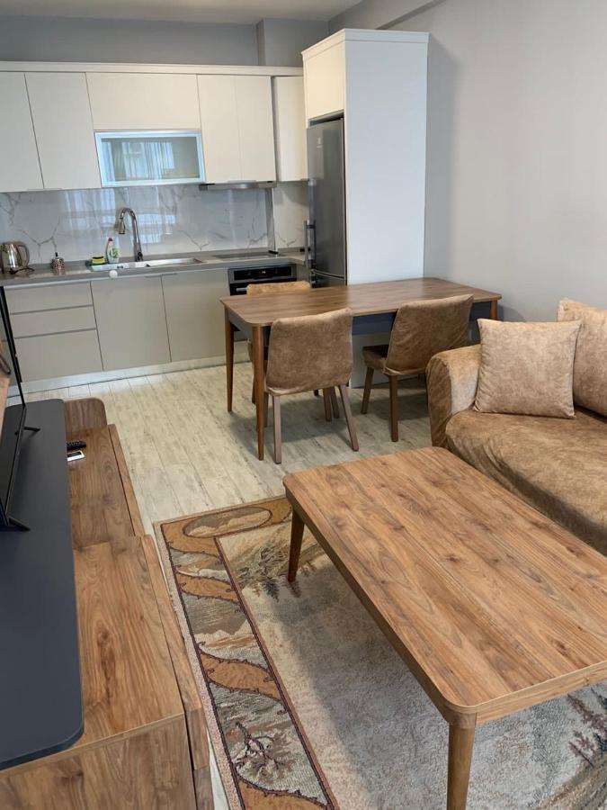 Lovely Apartment Тирана Экстерьер фото