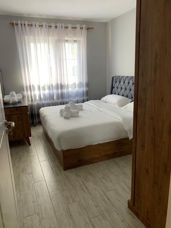 Lovely Apartment Тирана Экстерьер фото